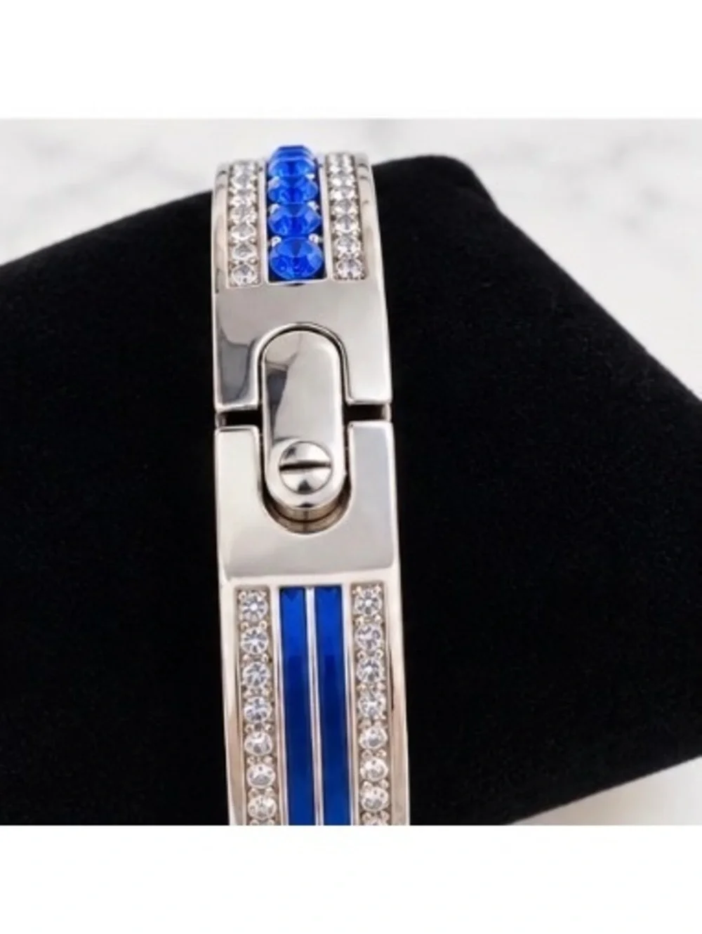 Camrose & Kross Jacqueline Kennedy JBK Blue and Clear Crystal Bangle